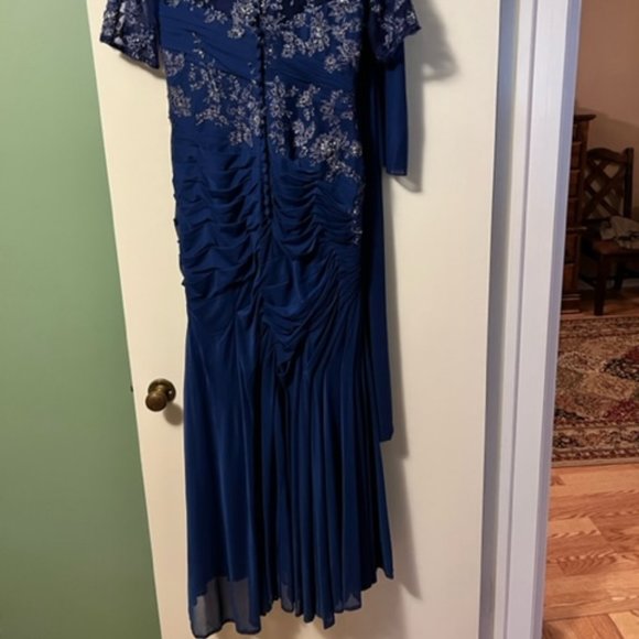 Rina Di Montello Mother of the Groom gown - Picture 4 of 4